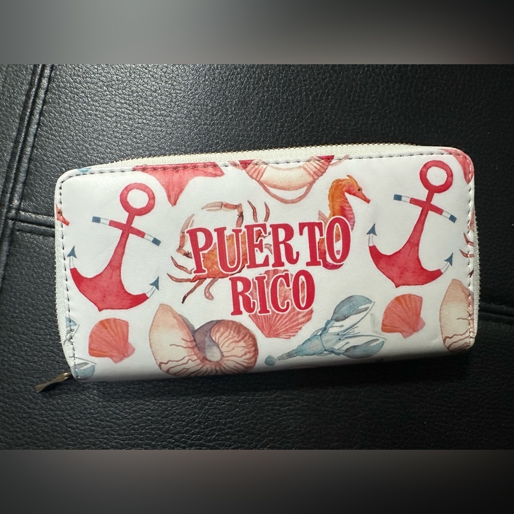 Puerto Rico White and Red Women's Wallet